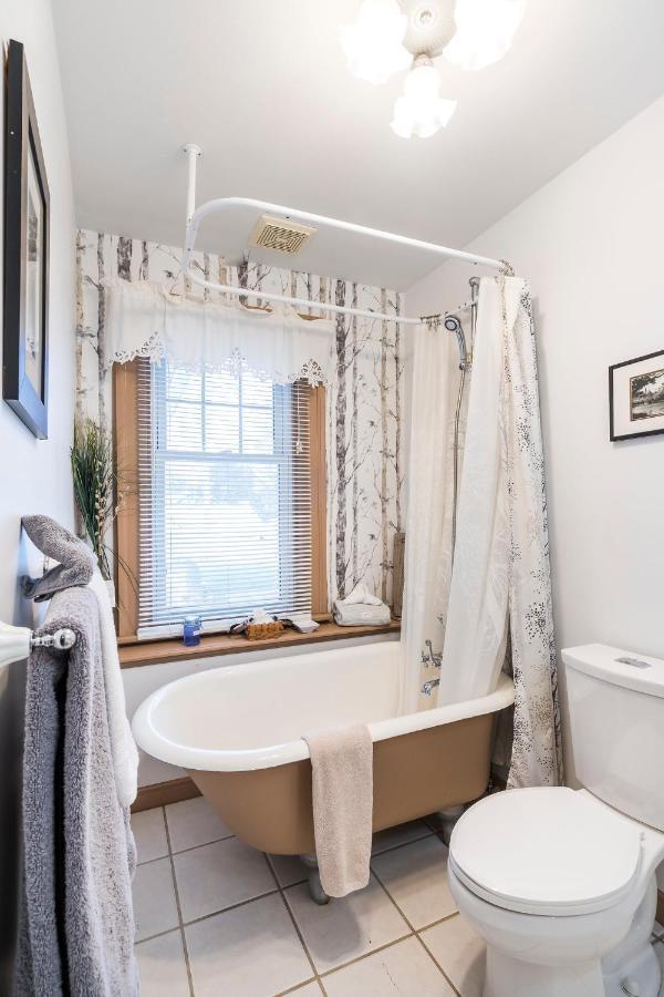 Bed & Breakfast The On Bay Gravenhurst